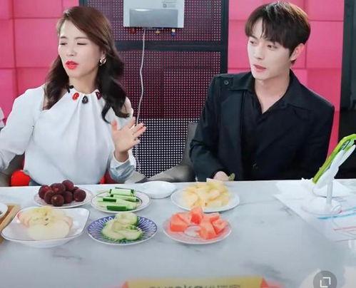 许凯吃瓜视频完整,揭秘娱乐圈幕后真相，明星生活大揭秘