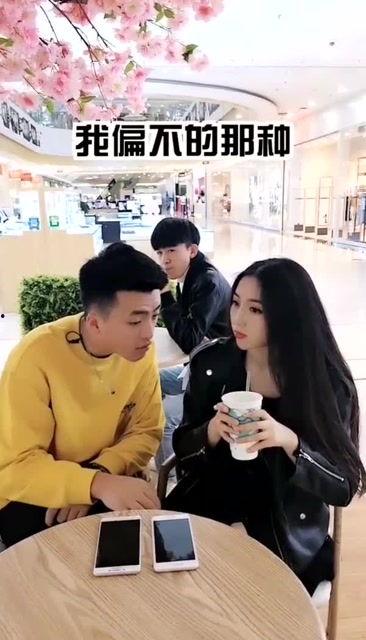 吃瓜群众秀恩爱视频,吃瓜群众捕捉到的明星情侣甜蜜秀恩爱